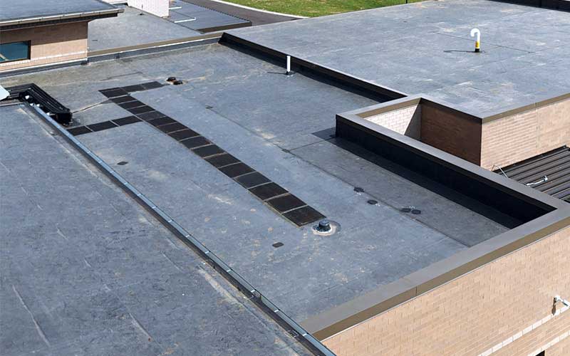 5 Common Problem Areas for Commercial Flat Roofs